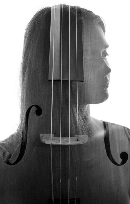 Krampe Alida Cello Medaille - SW. - AK2